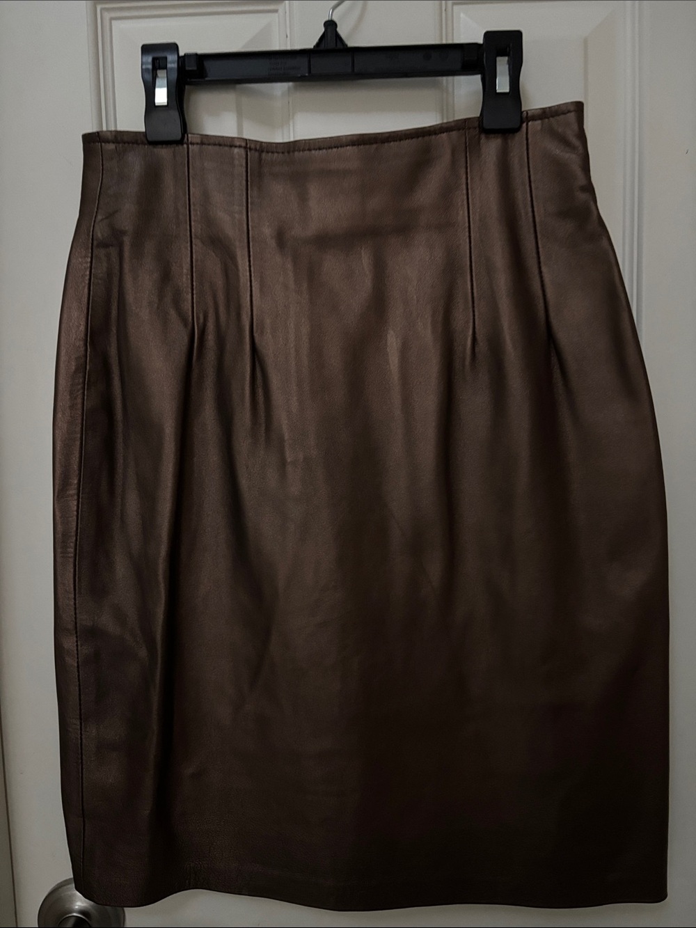 Sleek Brown Leather Pencil Skirt